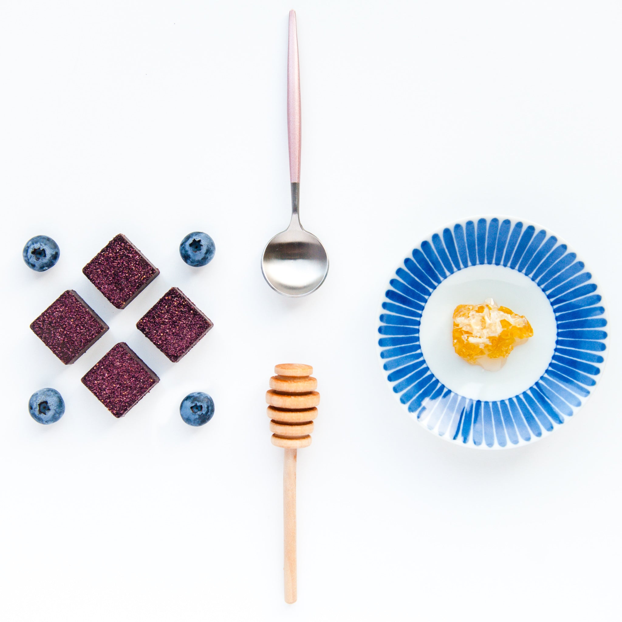 Feel Good Chocolates - Blueberry + Honeycomb Superfood Dark Chocolate